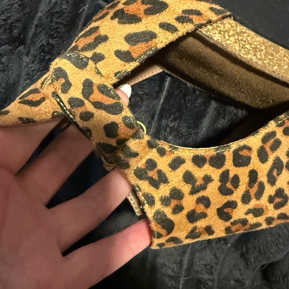 Boutique by Corkys Women's Leopard Print Wedge Sandals - size 10 - Picture 16 of 16